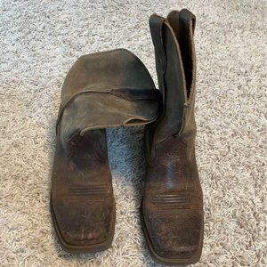 Boys Ariat Rambler boots